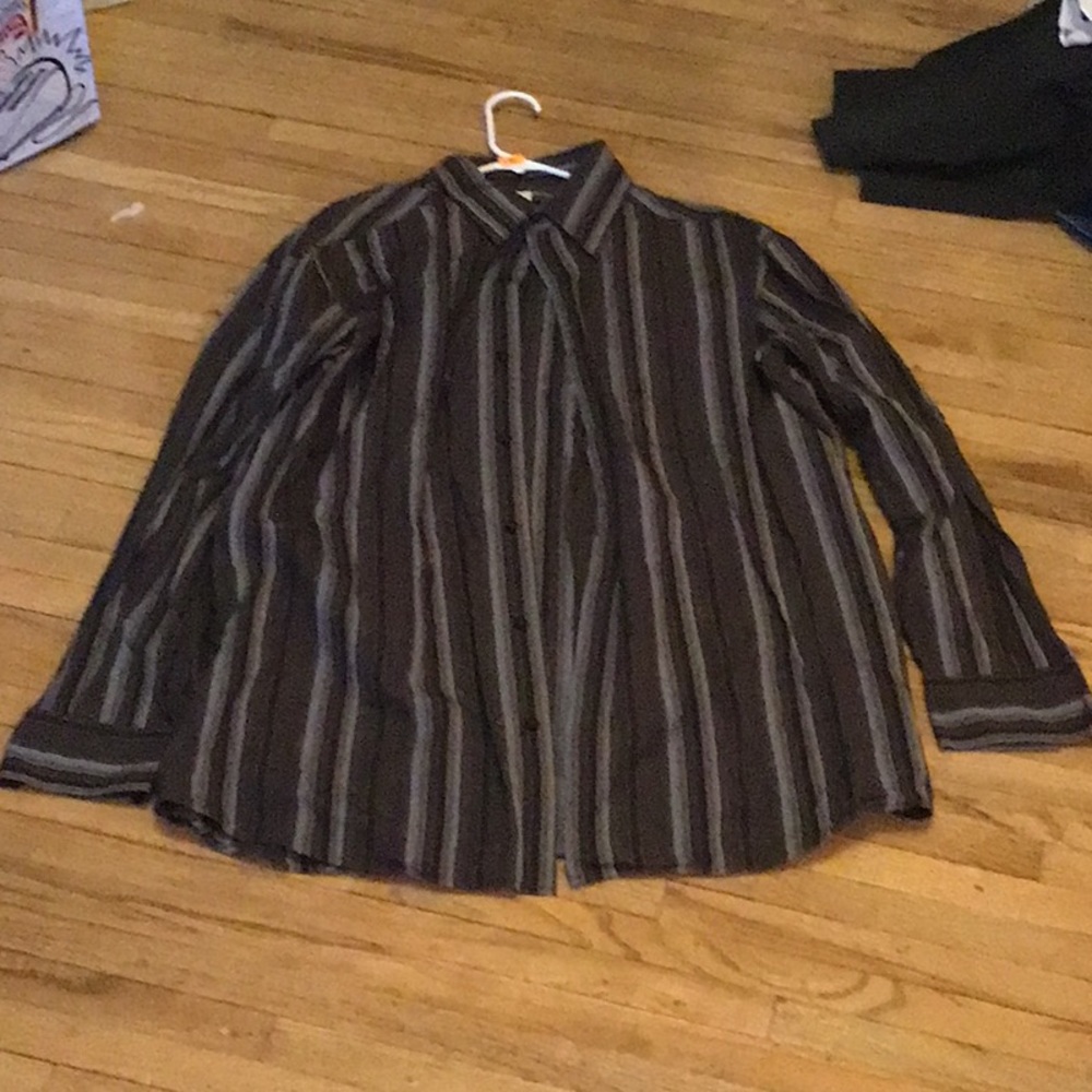Concepts long sleeve button up shirt.